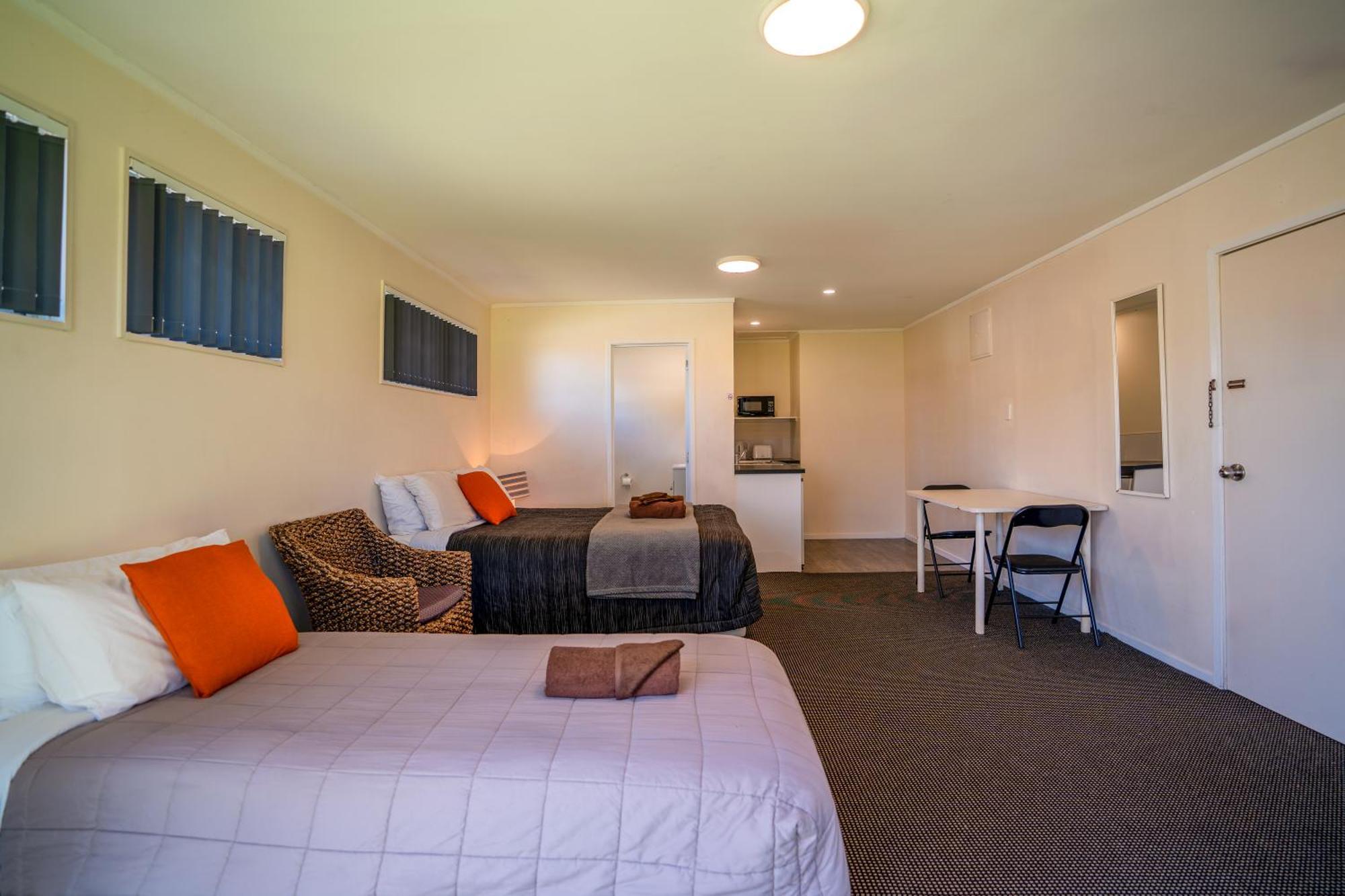 Colonial On Gladstone Motel Gisborne Buitenkant foto