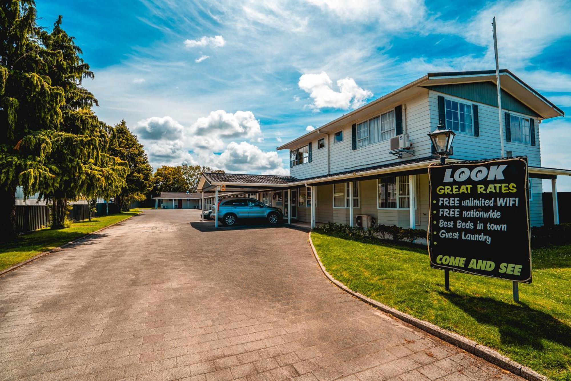Colonial On Gladstone Motel Gisborne Buitenkant foto
